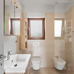 Ajlin With Private Pool Villa